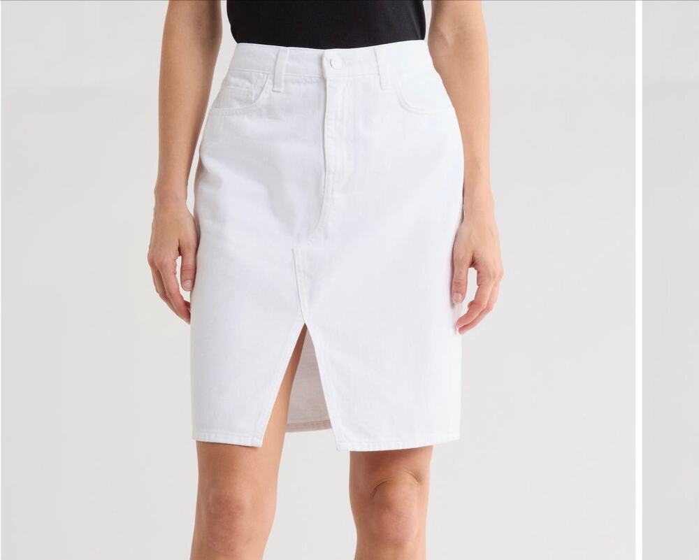 L'AGENCE White Denim Tylee Skirt New without tags and flaw Size 27